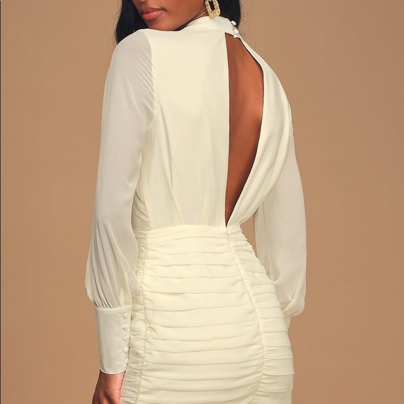 Lulu’s Cream Ruched Long Sleeve Mini Dress - Picture 4 of 5